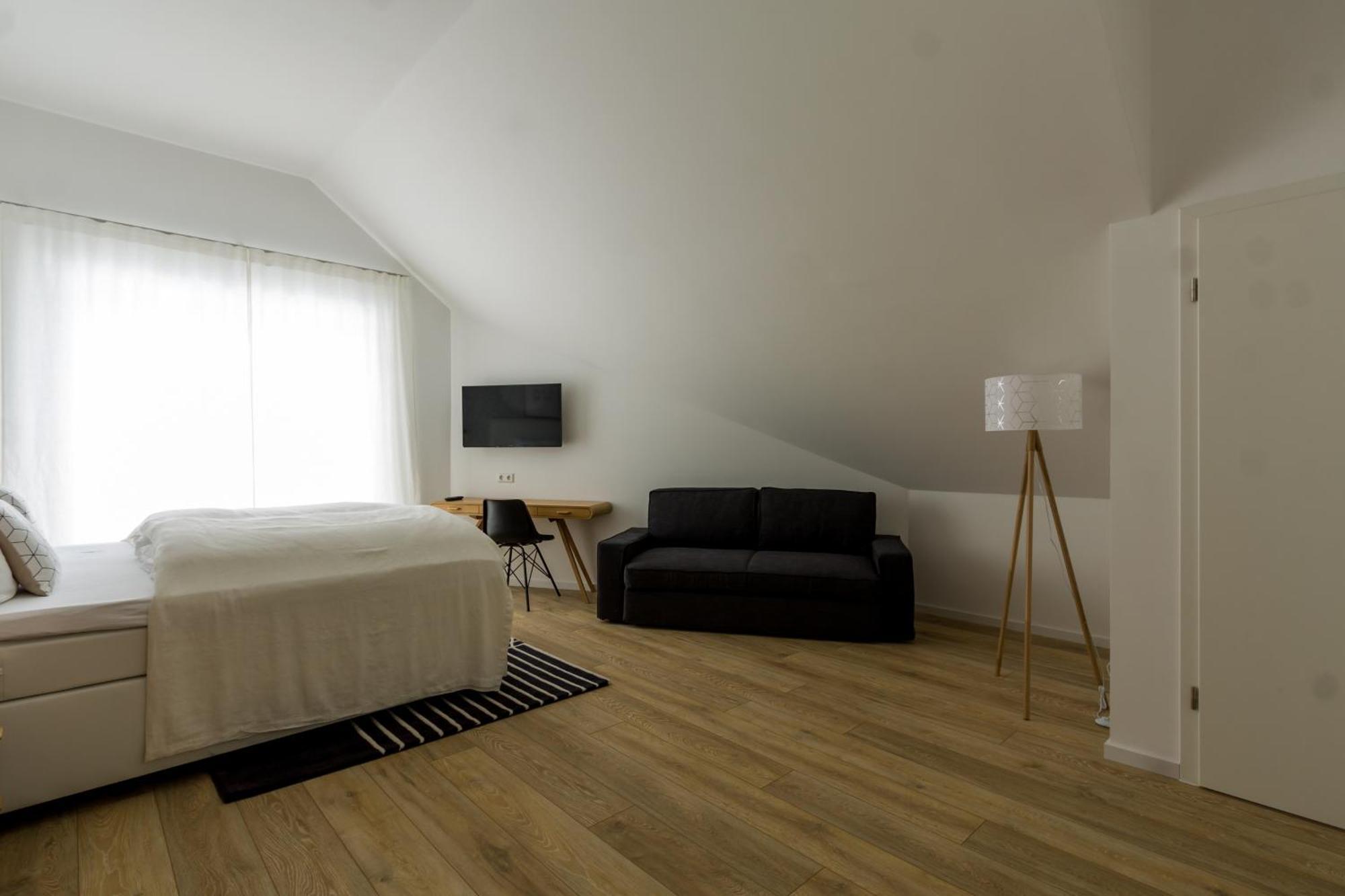 B&B Villa Dahlia Backnang Esterno foto